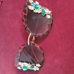 Beutiful ornate butterfly sunglasses